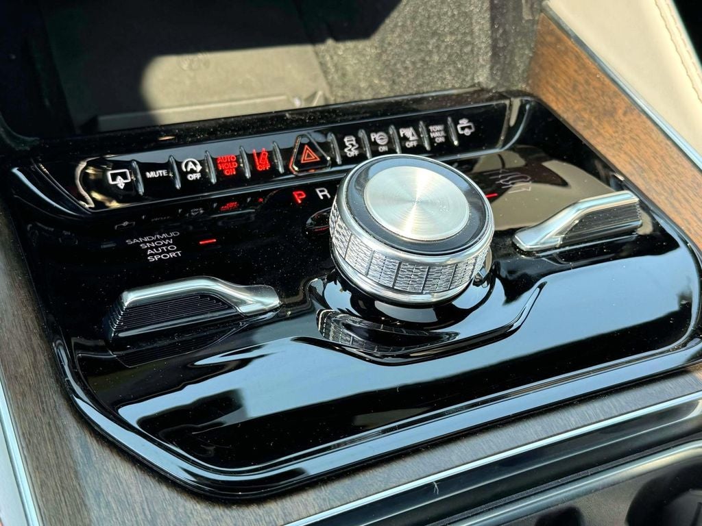 2025 Jeep Grand Wagoneer 4x4