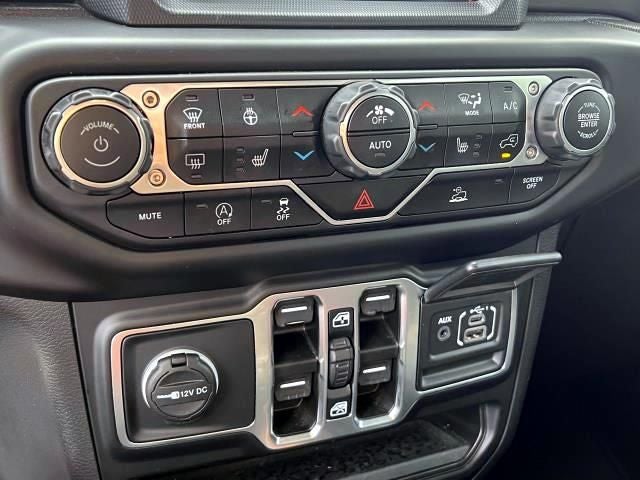 2022 Jeep Gladiator Willys 4x4