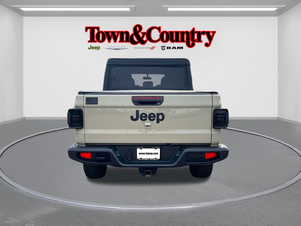 2022 Jeep Gladiator Willys 4x4