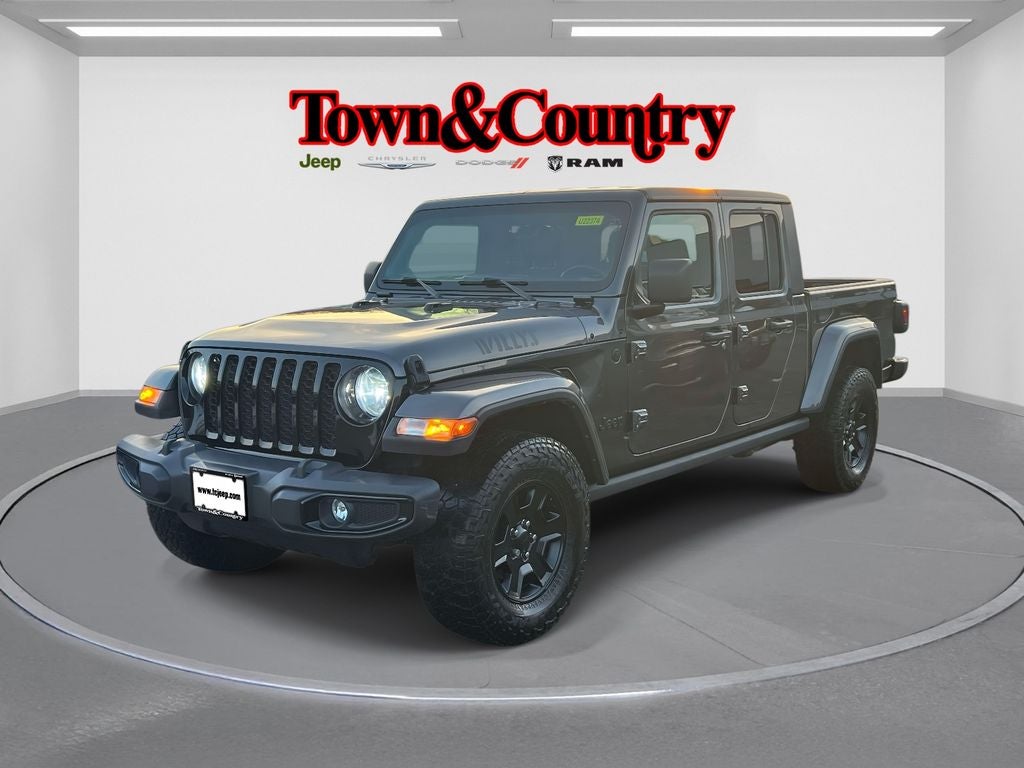 2021 Jeep Gladiator Willys photo 2
