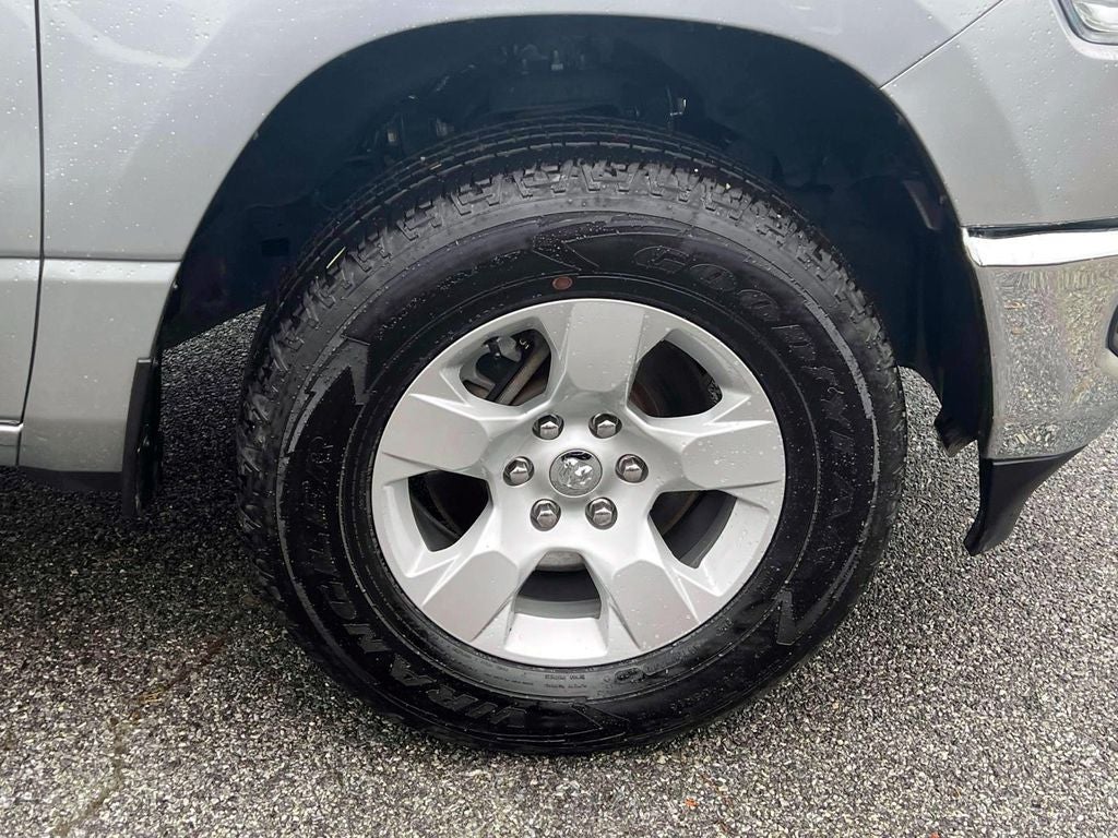 2022 RAM 1500 Big Horn Quad Cab 4x4 6'4' Box