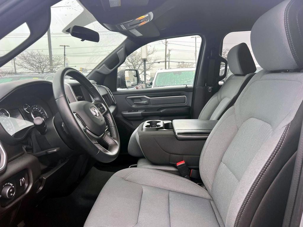 2022 RAM 1500 Big Horn Quad Cab 4x4 6'4' Box