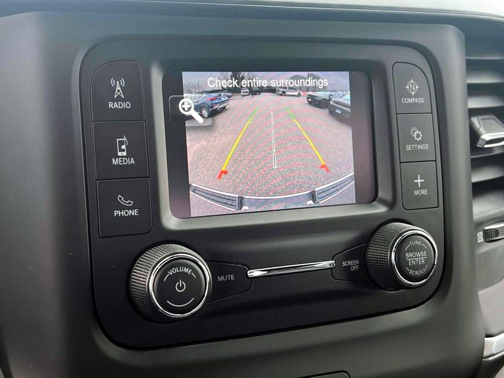 2022 RAM 1500 Big Horn Quad Cab 4x4 6'4' Box