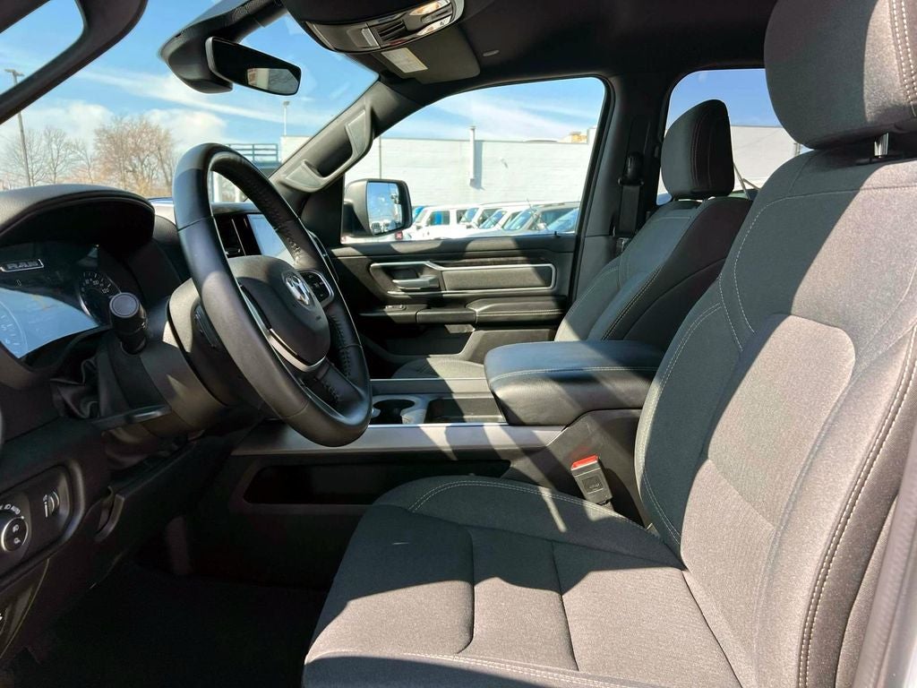 2022 RAM 1500 Big Horn Quad Cab 4x4 6'4' Box