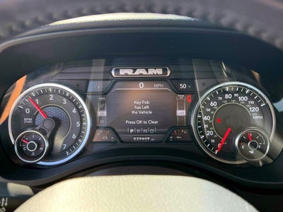 2022 RAM 1500 Big Horn Quad Cab 4x4 6'4' Box