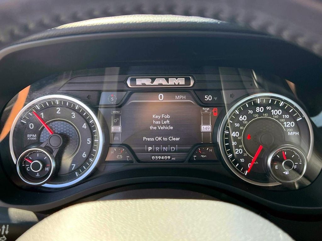 2022 RAM 1500 Big Horn Quad Cab 4x4 6'4' Box