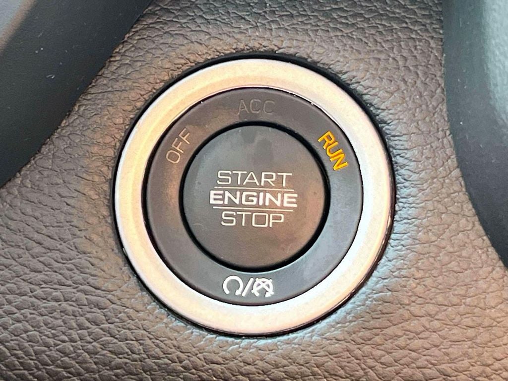 2022 RAM 1500 Big Horn Quad Cab 4x4 6'4' Box