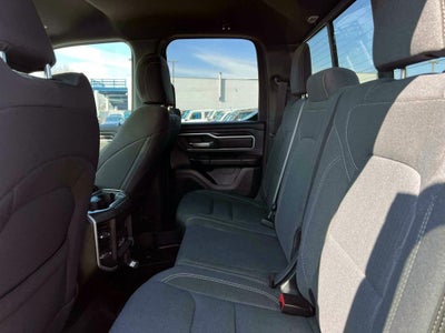 2022 RAM 1500 Big Horn Quad Cab 4x4 6'4' Box