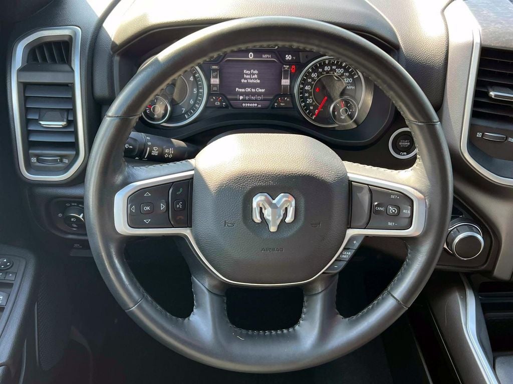 2022 RAM 1500 Big Horn Quad Cab 4x4 6'4' Box