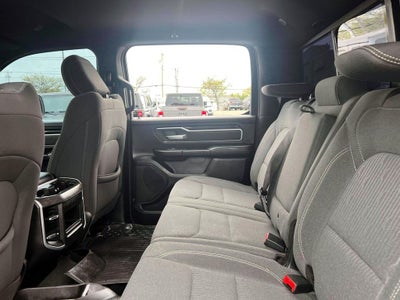 2023 RAM 1500 Big Horn Crew Cab 4x4 5'7' Box
