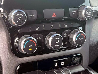 2023 RAM 1500 Big Horn Crew Cab 4x4 5'7' Box