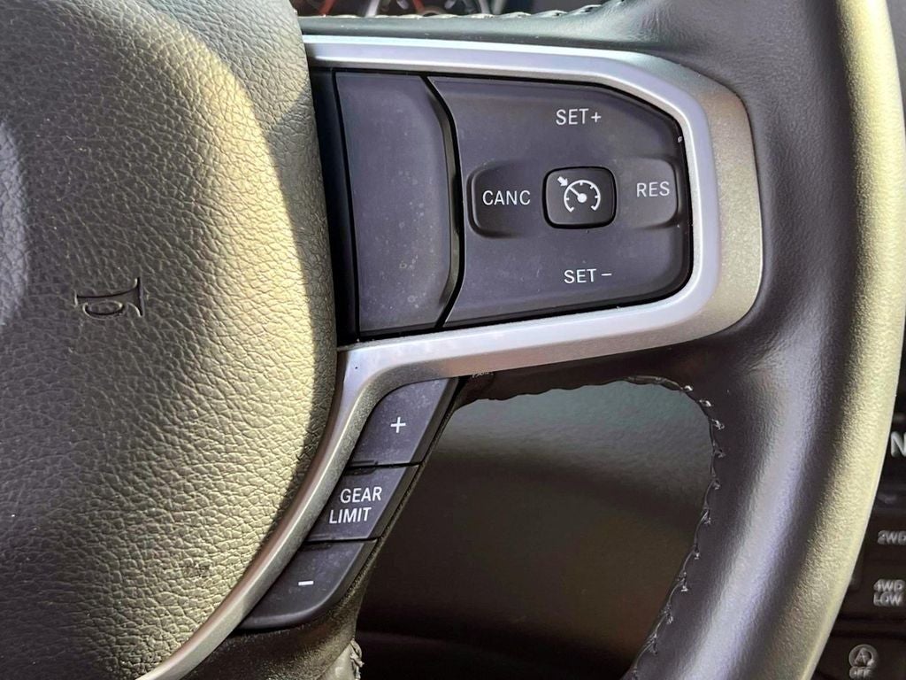 2023 RAM 1500 Big Horn Crew Cab 4x4 5'7' Box