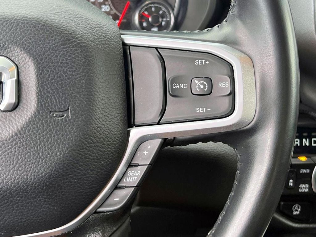 2023 RAM 1500 Big Horn Crew Cab 4x4 5'7' Box