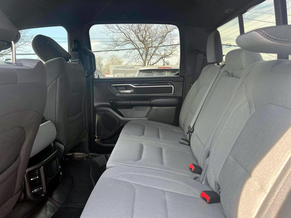 2023 RAM 1500 Big Horn Crew Cab 4x4 5'7' Box