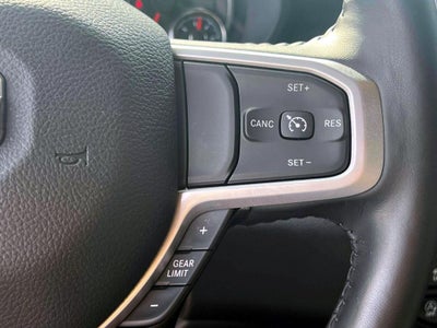2023 RAM 1500 Big Horn Crew Cab 4x4 5'7' Box