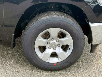 2024 RAM 1500 Big Horn Crew Cab 4x4 5'7' Box