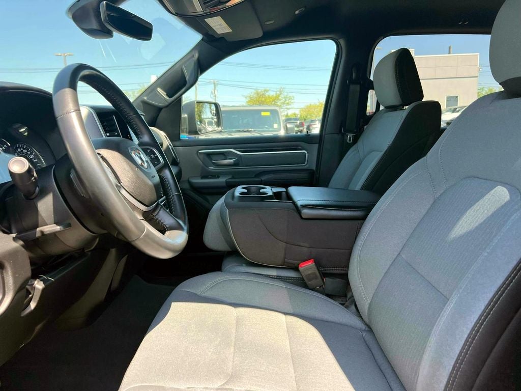 2023 RAM 1500 Big Horn Crew Cab 4x4 5'7' Box