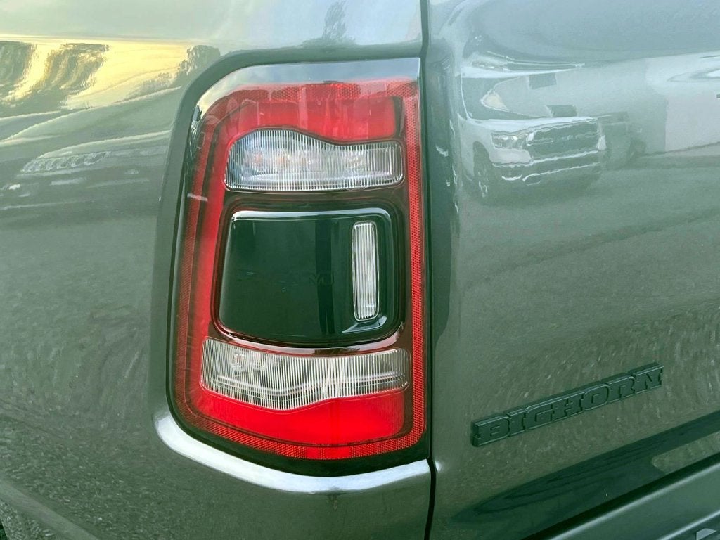 2023 RAM 1500 Big Horn Crew Cab 4x4 5'7' Box