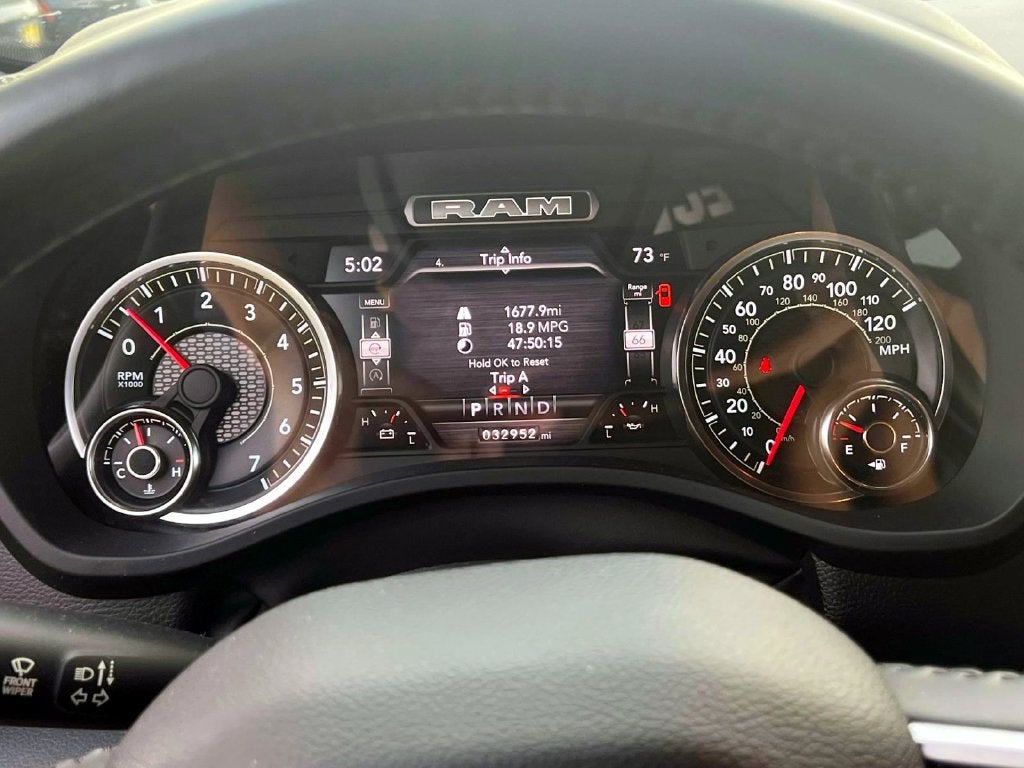 2023 RAM 1500 Big Horn Crew Cab 4x4 5'7' Box