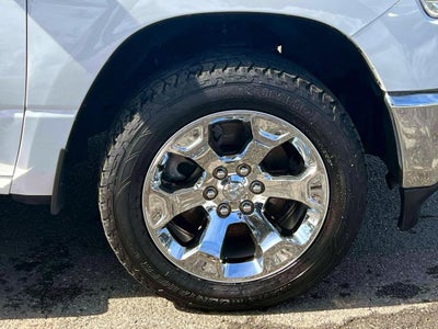 2022 RAM 1500 Big Horn Crew Cab 4x4 5'7' Box
