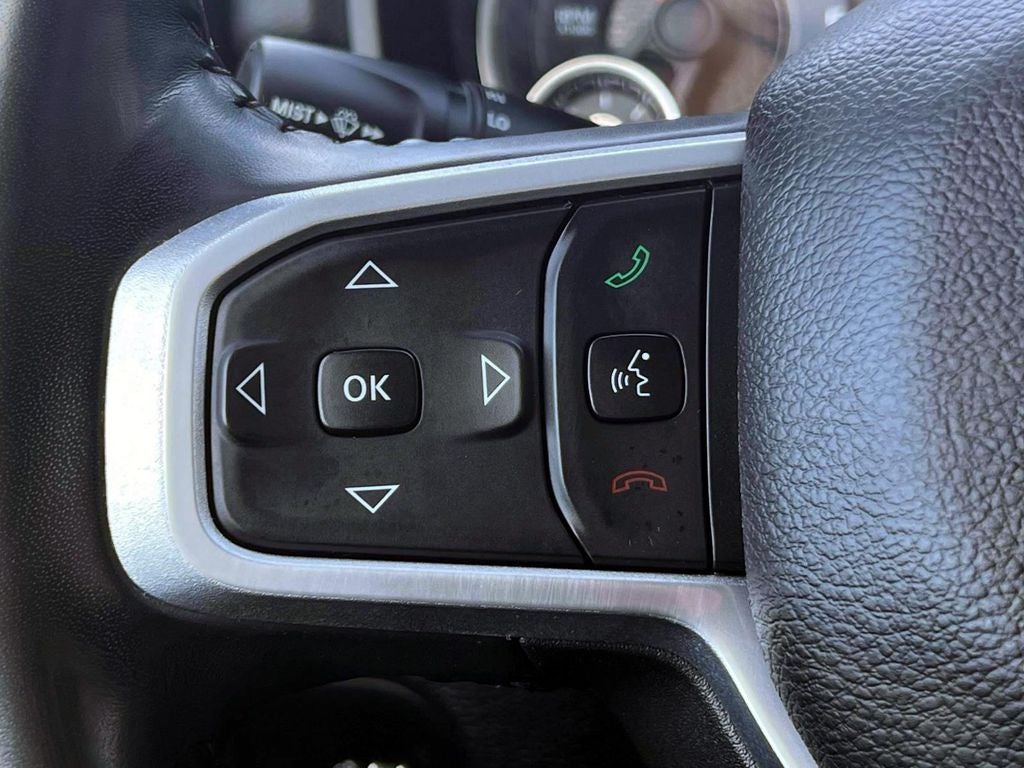 2022 RAM 1500 Big Horn Crew Cab 4x4 5'7' Box