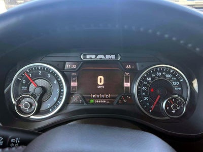 2022 RAM 1500 Big Horn Crew Cab 4x4 5'7' Box