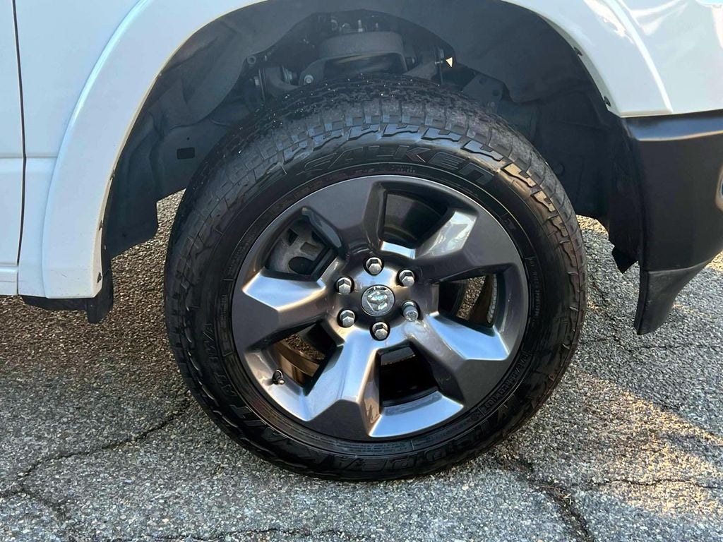 2023 RAM 1500 Big Horn Crew Cab 4x4 5'7' Box