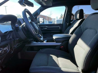 2019 RAM 1500 Big Horn/Lone Star Crew Cab 4x4 5'7' Box