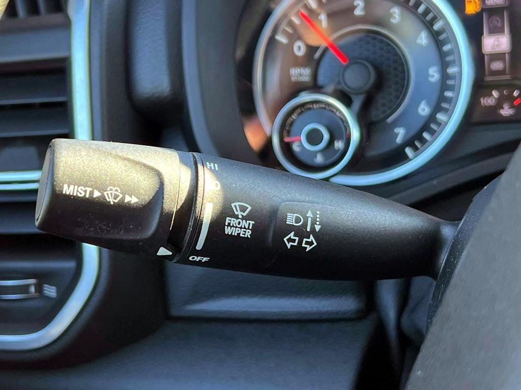 2019 RAM 1500 Big Horn/Lone Star Crew Cab 4x4 5'7' Box