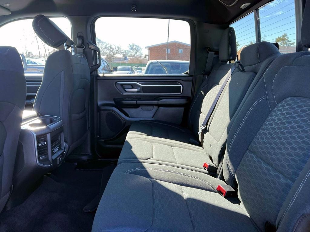 2025 RAM 1500 Big Horn Crew Cab 4x4 5'7' Box