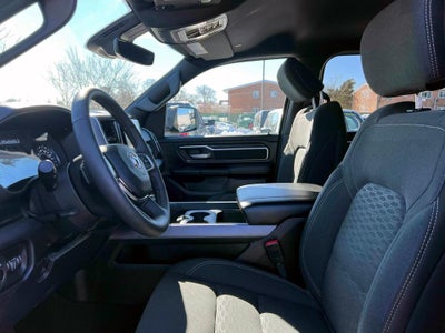 2025 RAM 1500 Big Horn Crew Cab 4x4 5'7' Box