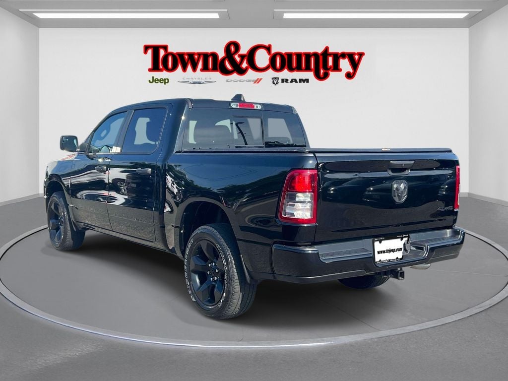 2023 RAM 1500 Tradesman Crew Cab 4x4 5'7' Box