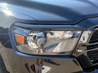 2023 RAM 1500 Tradesman Crew Cab 4x4 5'7' Box