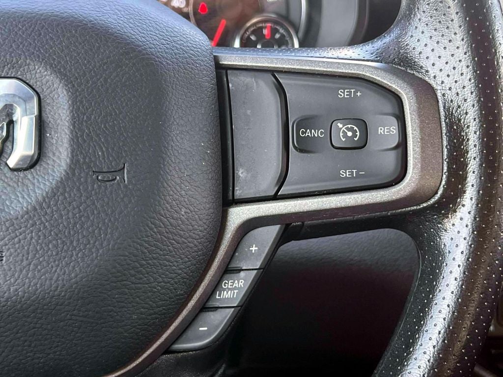 2023 RAM 1500 Tradesman Crew Cab 4x4 5'7' Box
