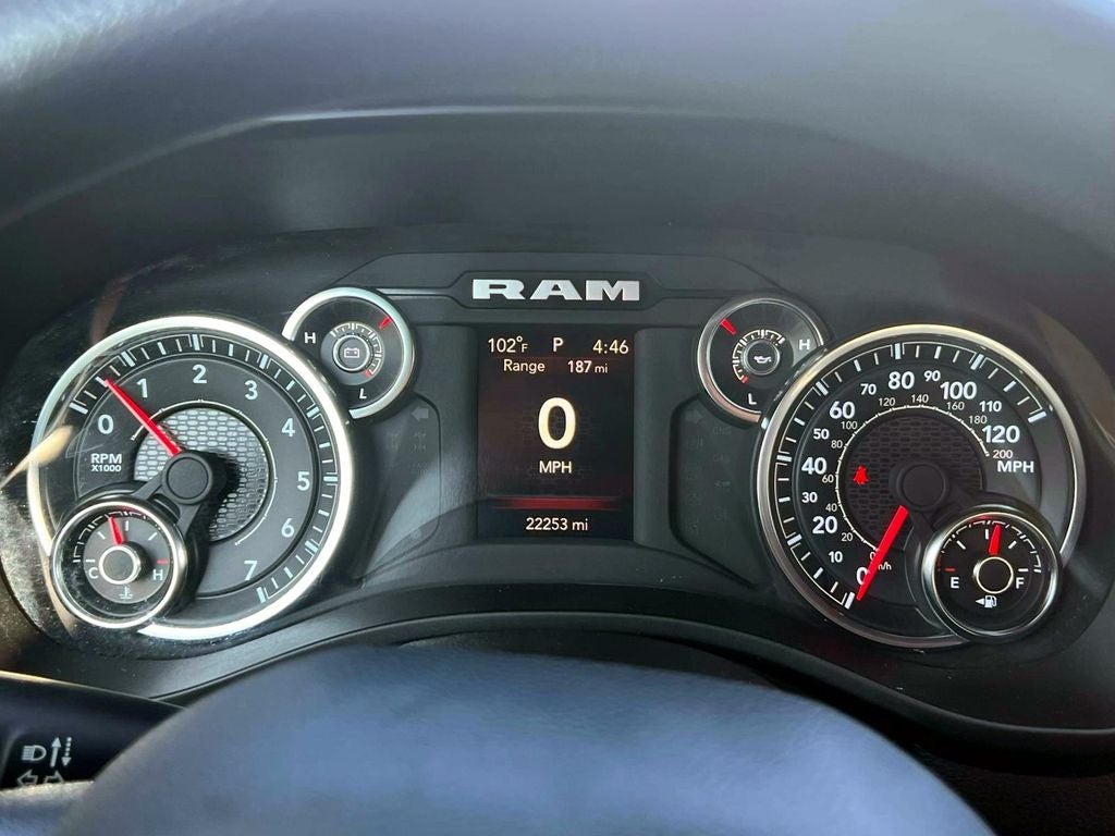 2023 RAM 1500 Tradesman Crew Cab 4x4 5'7' Box