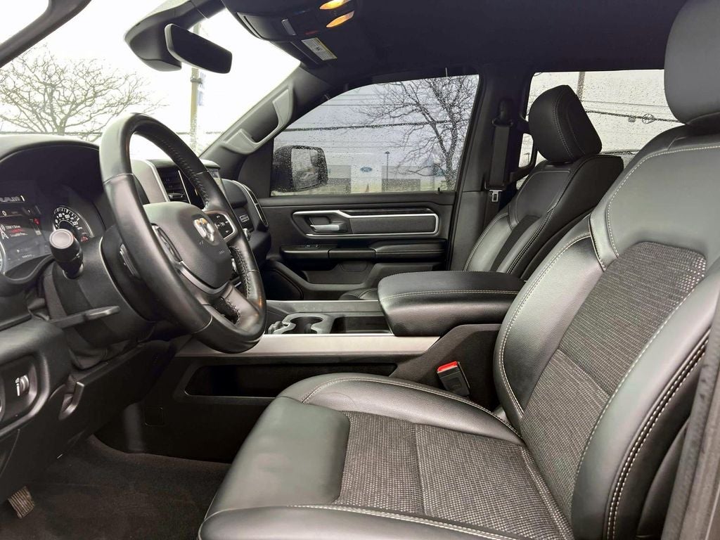 2022 RAM 1500 Big Horn Crew Cab 4x4 5'7' Box