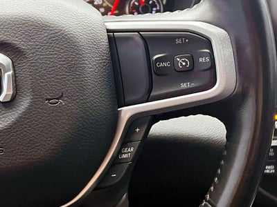 2022 RAM 1500 Big Horn Crew Cab 4x4 5'7' Box