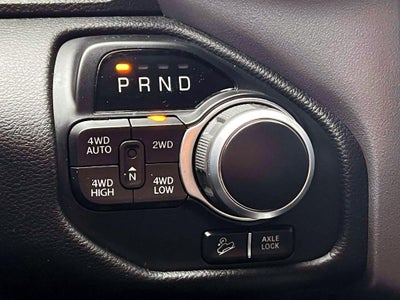 2022 RAM 1500 Big Horn Crew Cab 4x4 5'7' Box