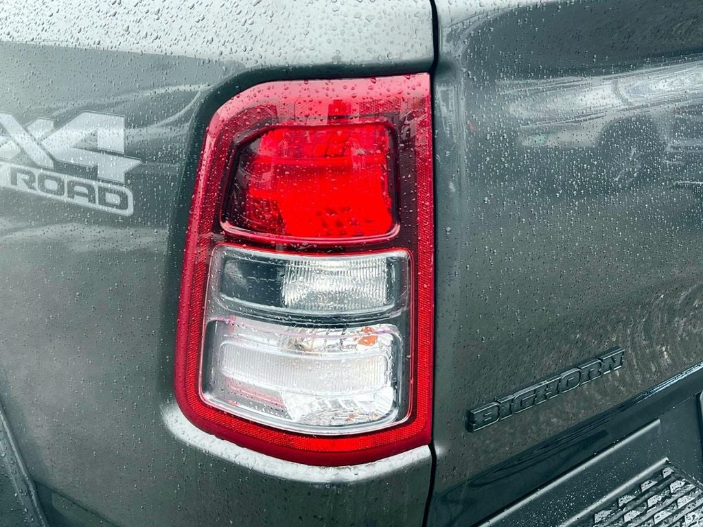 2022 RAM 1500 Big Horn Crew Cab 4x4 5'7' Box