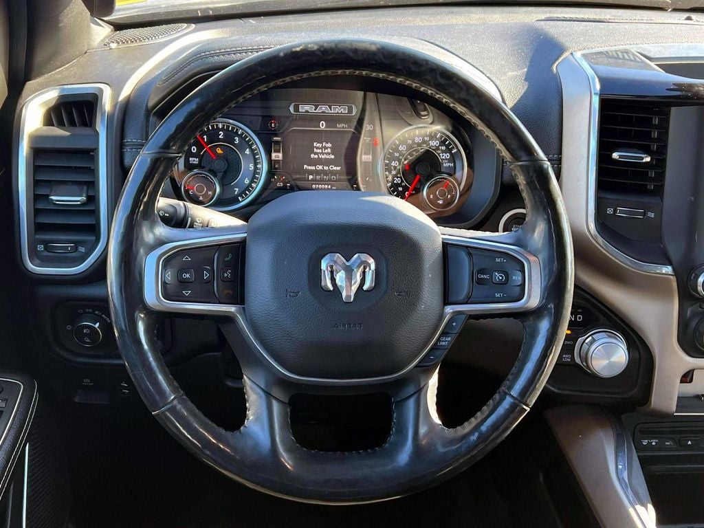 2019 RAM 1500 Laramie Crew Cab 4x4 5'7' Box