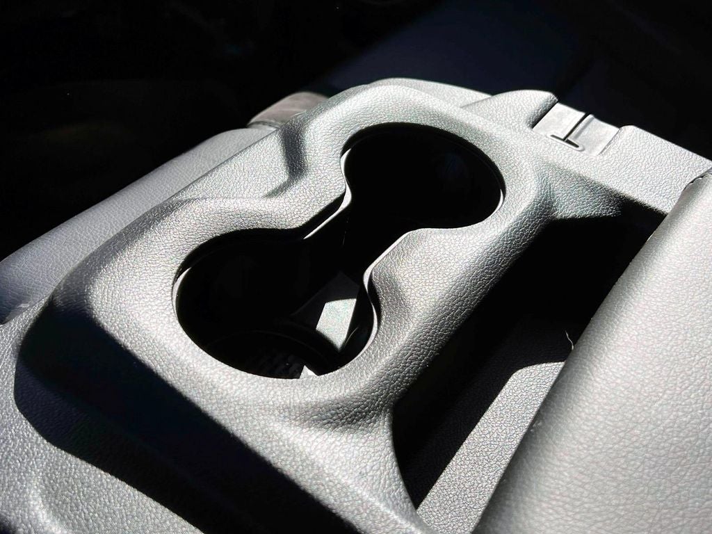 2019 RAM 1500 Laramie Crew Cab 4x4 5'7' Box