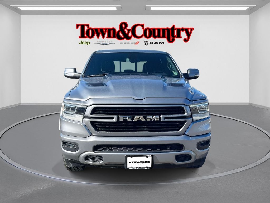 2019 RAM 1500 Laramie Crew Cab 4x4 5'7' Box