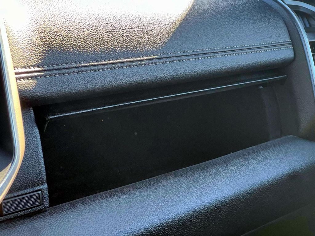 2019 RAM 1500 Laramie Crew Cab 4x4 5'7' Box