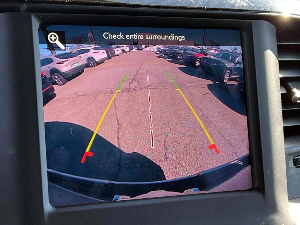 2019 RAM 1500 Laramie Crew Cab 4x4 5'7' Box