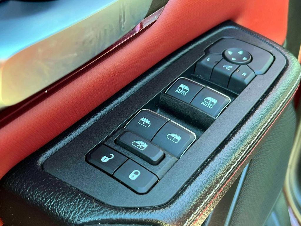 2025 RAM 1500 Rebel Crew Cab 4x4 5'7' Box