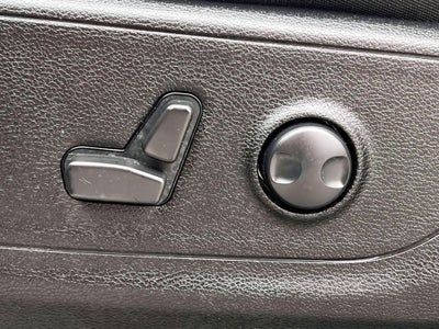 2023 RAM 1500 Big Horn Crew Cab 4x4 6'4' Box