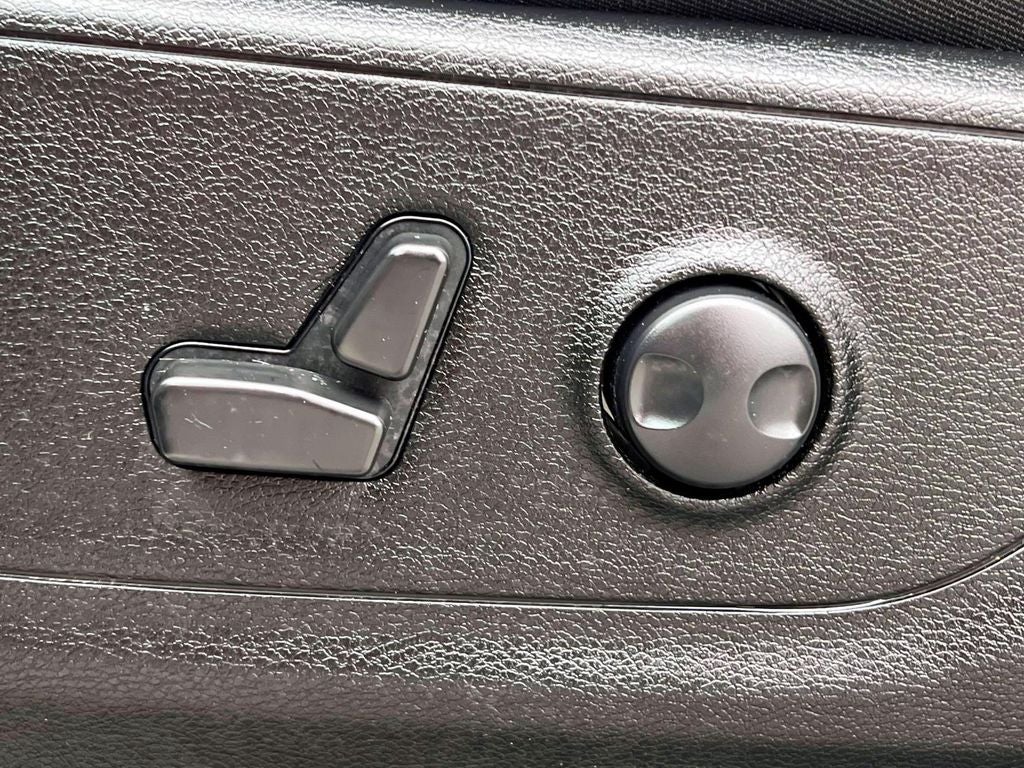 2023 RAM 1500 Big Horn Crew Cab 4x4 6'4' Box