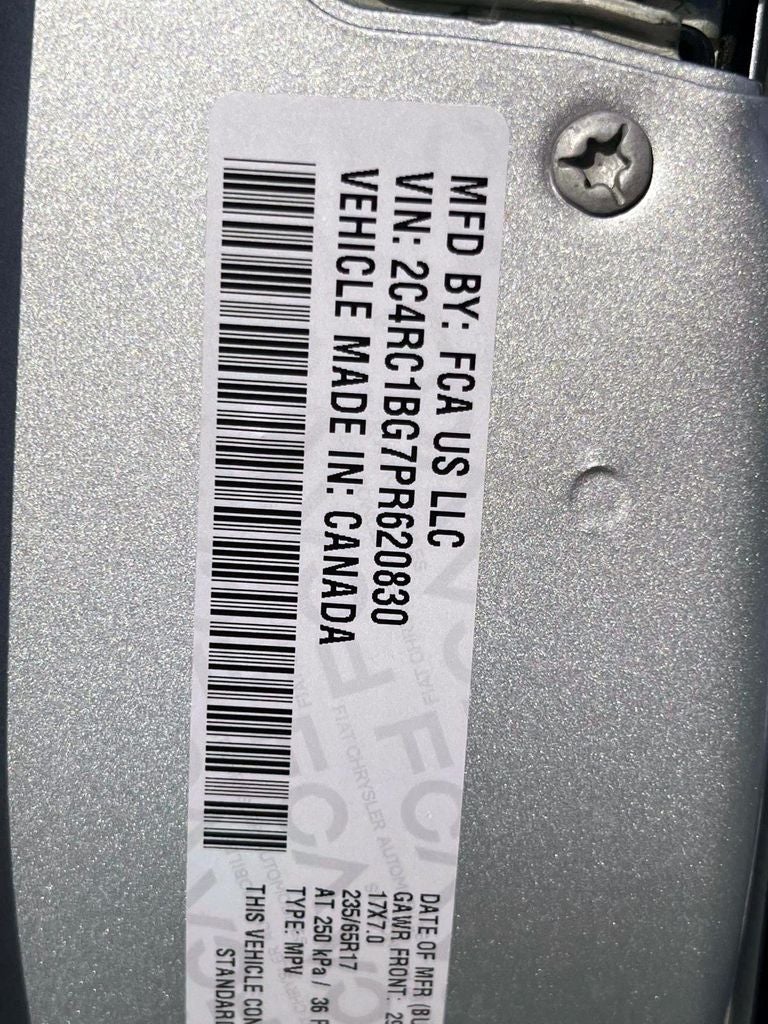 2023 Chrysler Pacifica Touring L