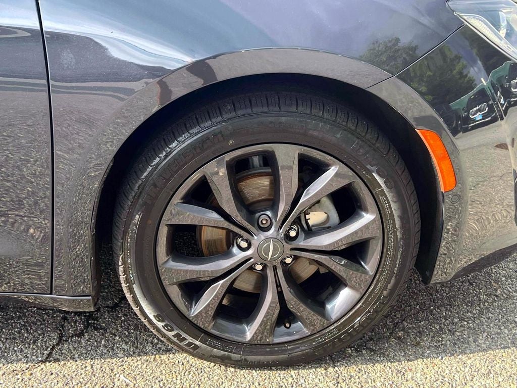 2020 Chrysler Pacifica Touring L