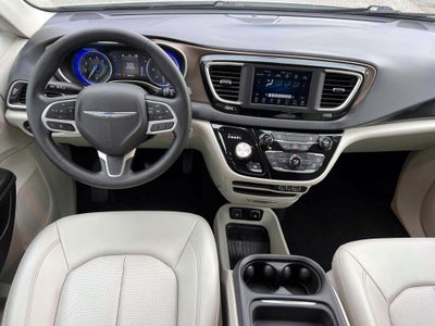 2021 Chrysler Voyager LXI